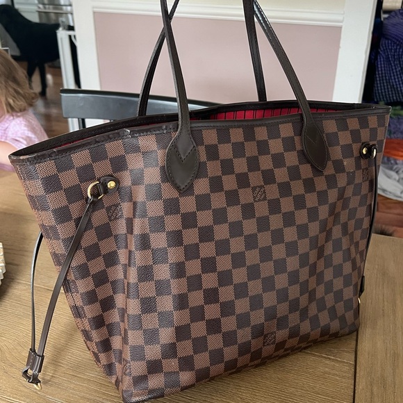 Louis Vuitton Neverfull MM - Picture 1 of 5